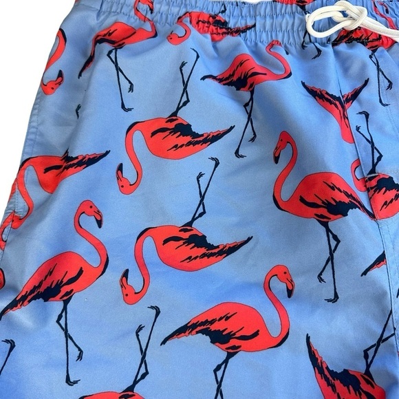 Old Navy Pink Flamingo Printed Swim UPF 40 Trunks 8 Inch Inseam - NWT with Flaw - Picture 5 of 13